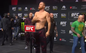 Zvanično UFC merenje.