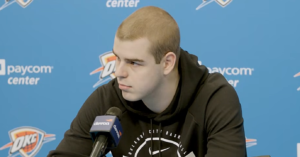 Nikola Topić na konferenciji za novinare.