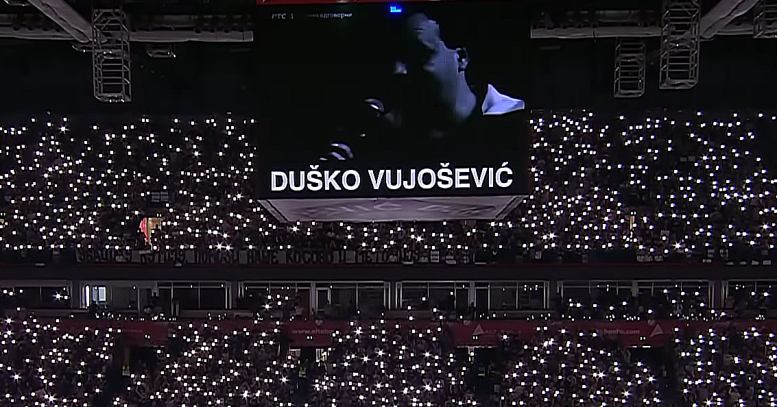 Emotivno veče u Areni. Duško Vujošević će zauvek biti u srcima navijača Partizana.