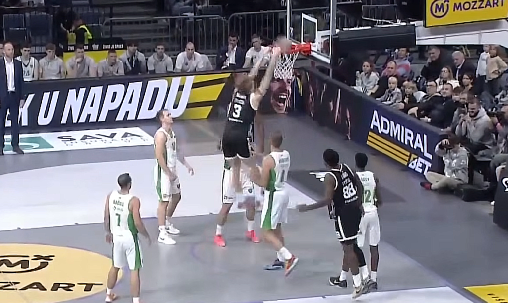 Muurinen napušta Partizan.
